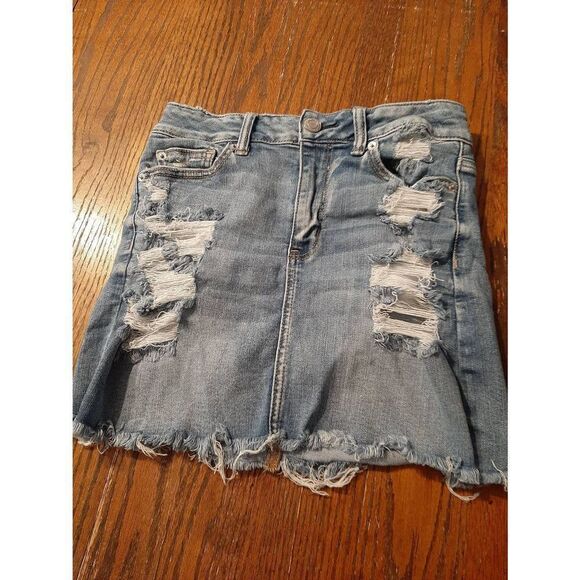 Sz 4 American Eagle Outfitters AEO NE(X)T Level Stretch X Distressed Mini Skirt - Picture 1 of 7